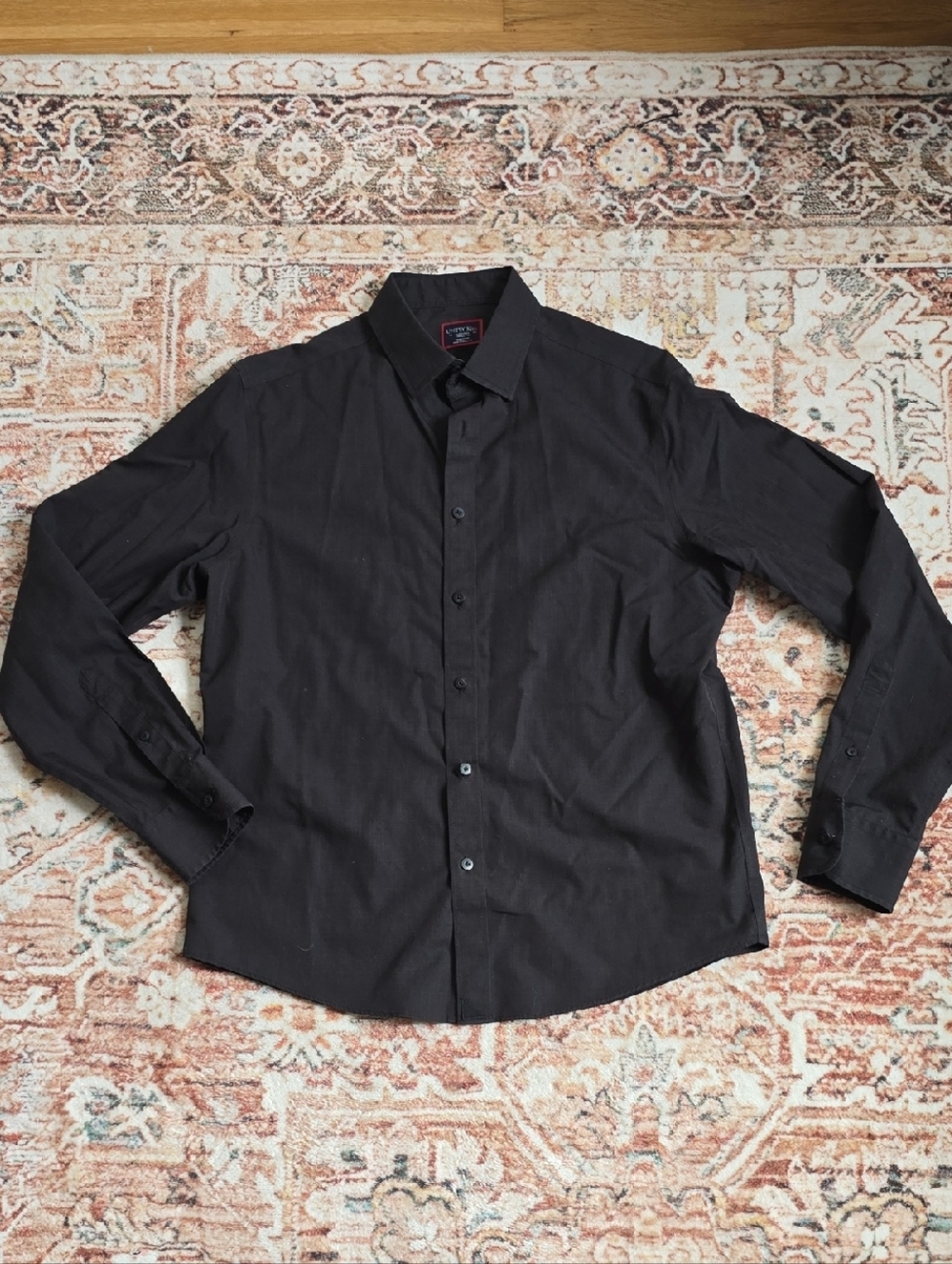 UNTUCKit Black Long-Sleeve Dress Shirt Medium